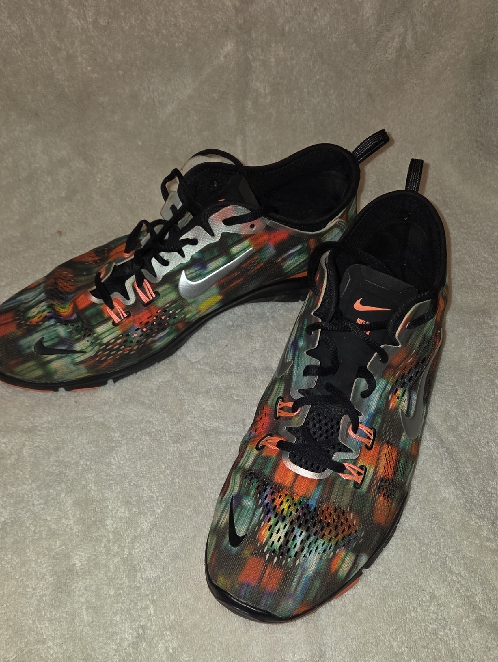 Nike Multicolor Athletic Running Shoes